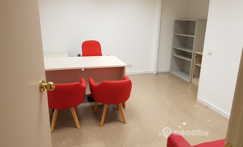 40 m² Business park building available to rent in Barcelona Les Corts, Carrer de Londres (08029) - 2 | MatchOffice.com