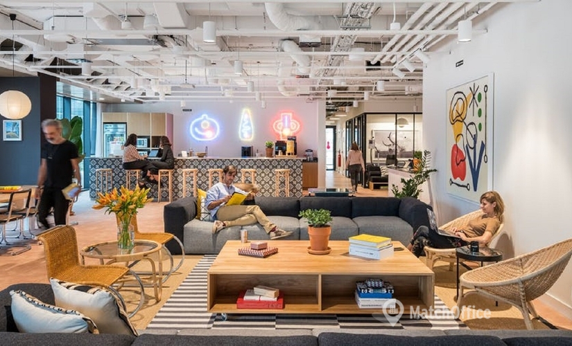 Centros de oficinas disponible para alquilar en Barcelona 150 m², Carrer de Pallars - 1 | MatchOffice