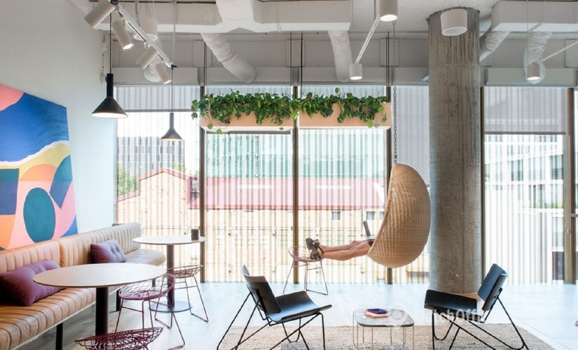 150 m² Business center building up for rent in Barcelona, Carrer Tànger 86 (08018) - 1 | MatchOffice