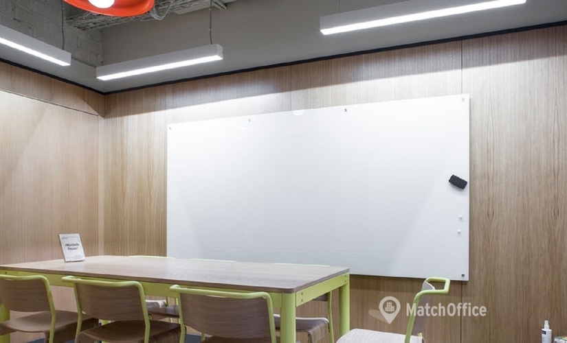 150 m² Serviced office property up for rent in Barcelona, Carrer Tànger 86  (08018) - 3 | MatchOffice.com