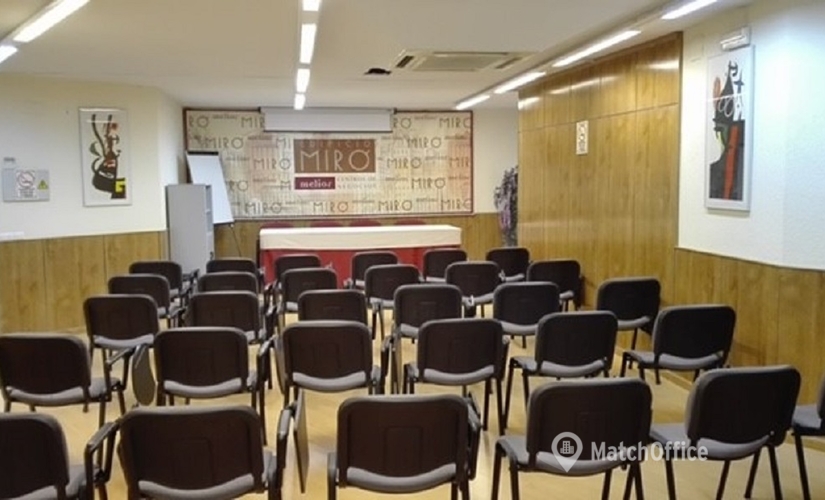 Parque empresarial disponible para alquilar en Ciudad Real 25 m², Calle Toledo - 3 | MatchOffice.es