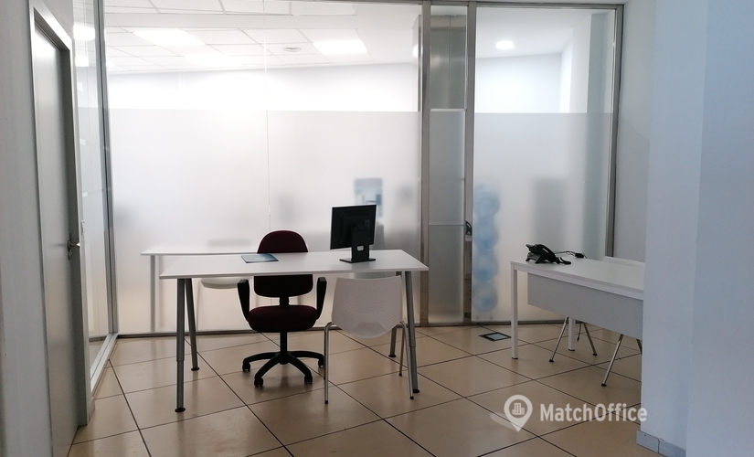 Únase a nuestra direccion virtual en Sevilla, Calle Luis Fuentes Bejarano - 3 | MatchOffice