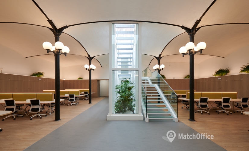 Despacho en alquiler en Eixample 2400 m², Carrer de la Diputació 211 - 0 | MatchOffice.es