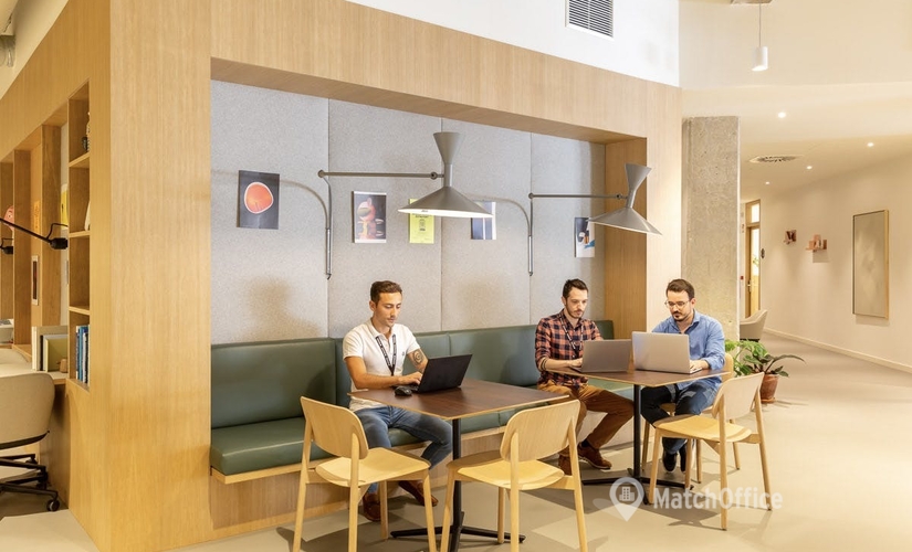 Centros de oficinas disponible para alquilar en Madrid Centro 70 m², C/ Méndez Ávaro 20 - 3 | MatchOffice.es