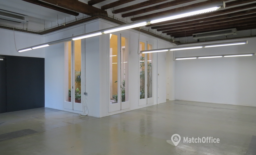 Centros de oficinas en alquiler en Barcelona 335 m², Plaça Reial 18 - 2 | MatchOffice
