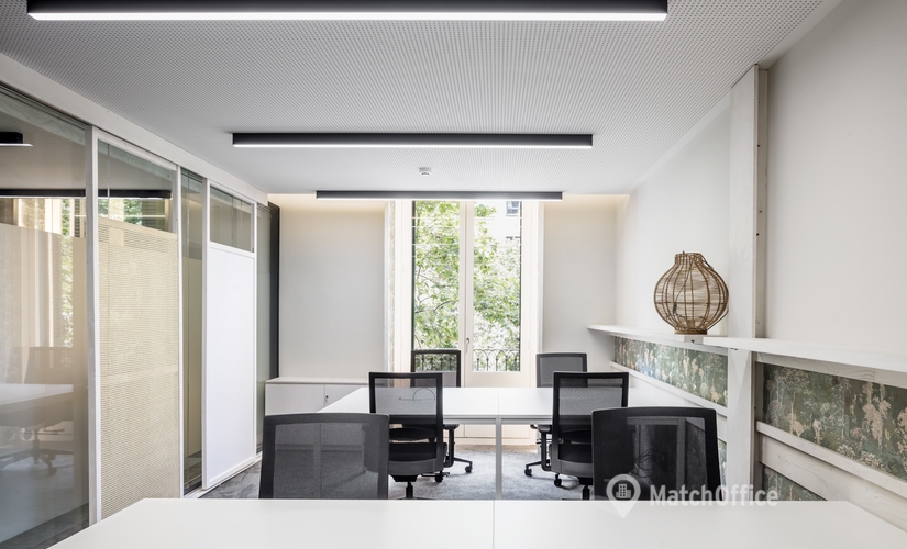 Explore oficinas de coworking en Ciutat Vella 1475 m², Ronda de Sant Pere 16 - 4 | MatchOffice