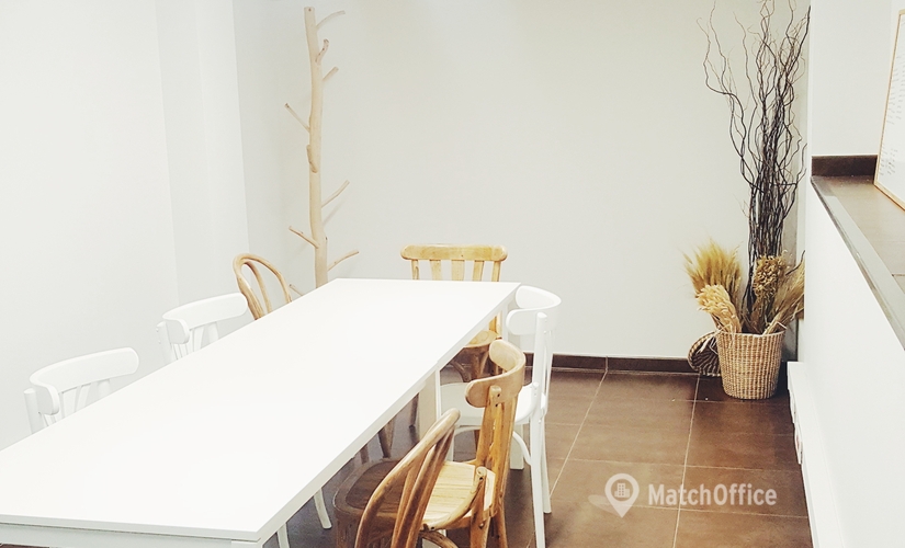 Observe coworking en Burgos 132 m², Calle Santa Águeda - 4 | MatchOffice