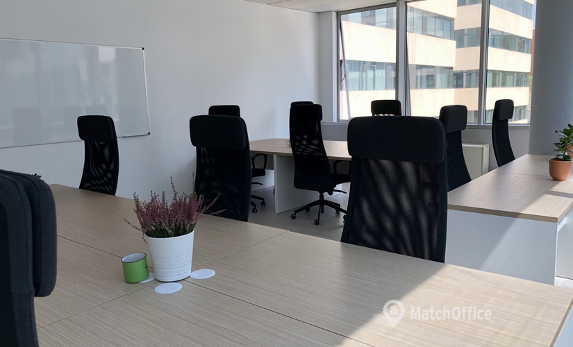 Centros de negocio en alquiler en Madrid Hortaleza 35 m², Avda Manoteras 24 - 4 | MatchOffice.es