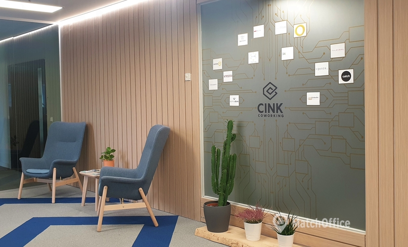 Centros de oficinas en alquiler en Madrid Hortaleza 35 m², Avda Manoteras 24 - 7 | MatchOffice