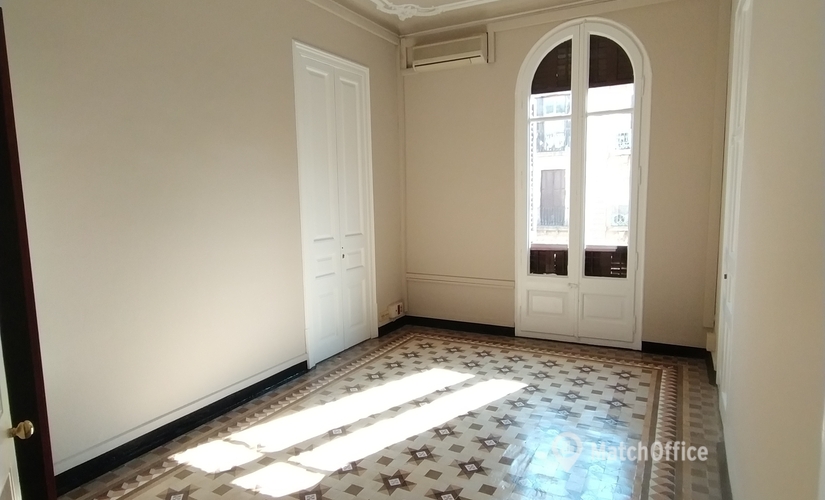 Oficina comercial confortable disponible para alquilar en Barcelona 160 m², Rambla Catalunya 88 - 3 | MatchOffice