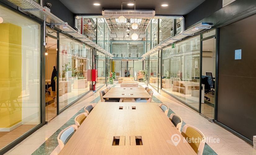 Centros de oficinas en alquiler en Madrid Centro 1000 m², Calle Colegiata 9 - 1 | MatchOffice.es
