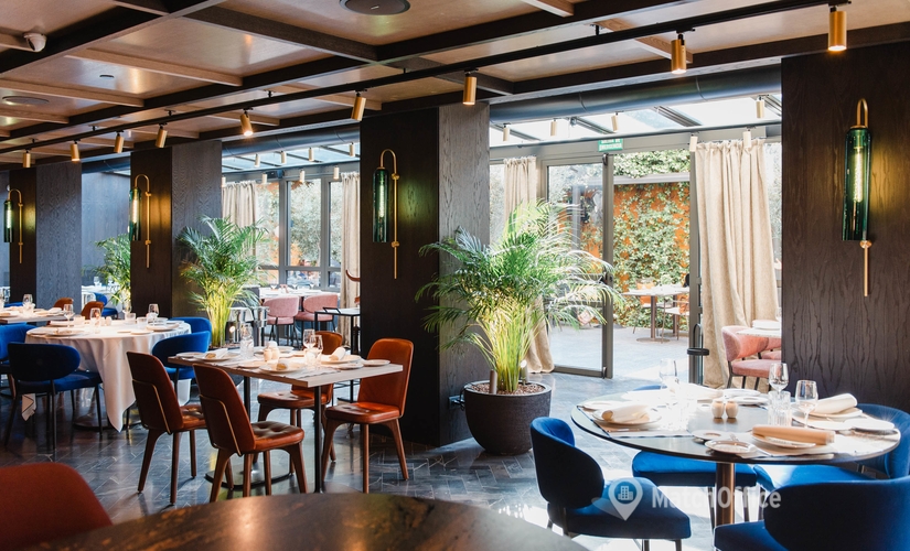 25 m² Serviced office available to rent in Eixample, Gallery Hotel. Carrer del Rosselló 249 (08008) can meet all your requirements  - 1 | MatchOffice.com