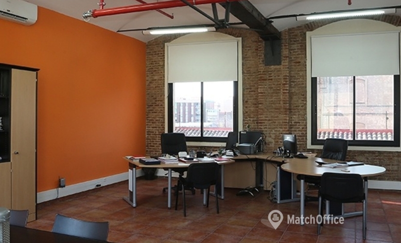 Alquile nuestra direccion virtual cómoda en València, Camí del Port 143 - 0 | MatchOffice
