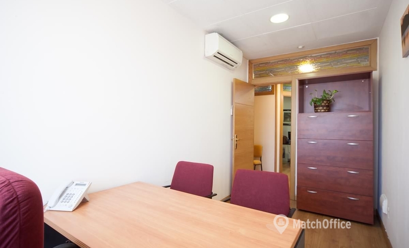 Coopere con nuestra direccion virtual funcional en Madrid Centro, Calle de Ferraz 28 - 1 | MatchOffice