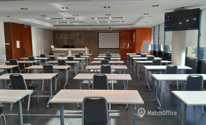 Book a 360 m² Conference center in Seville, Carretera de la Exclusa nº 11 (41011) - 1 | MatchOffice