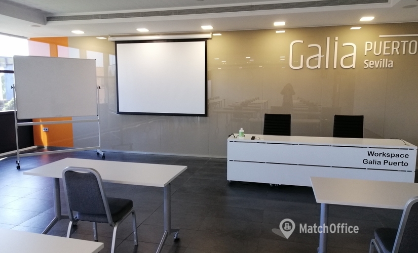 Alquile sala de conferencias en Sevilla 360 m², C/ José Delgado Brackembury nº 11 - 2 | MatchOffice.es