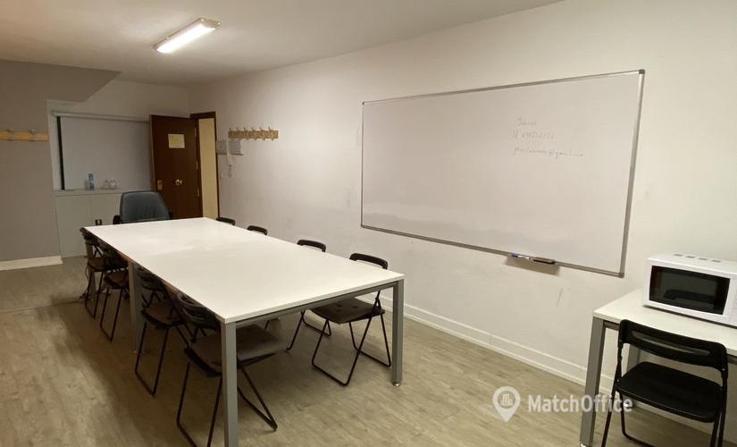 26 m² Office for rent in Bilbao, Avenida del Ferrocarril, 48012 - 2 | MatchOffice.com