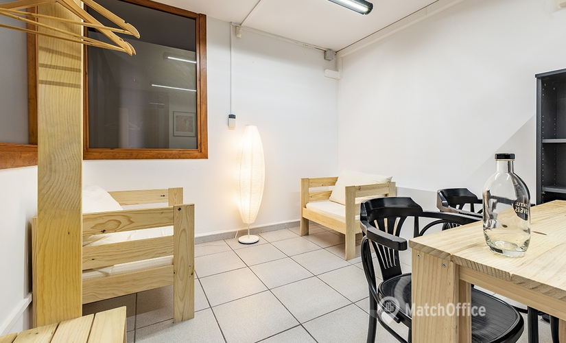 Parque empresarial en alquiler en Tarragona 40 m², Via de l'Imperi Romà 11 - 4 | MatchOffice.es