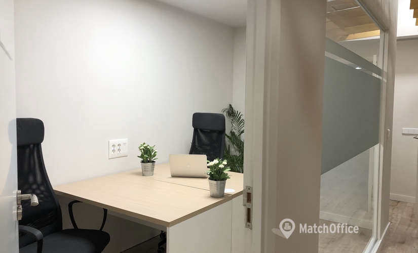 Espacio de oficina asequible en alquiler en Madrid Salamanca 11 m², Calle Núñez de Balboa - 3 | MatchOffice