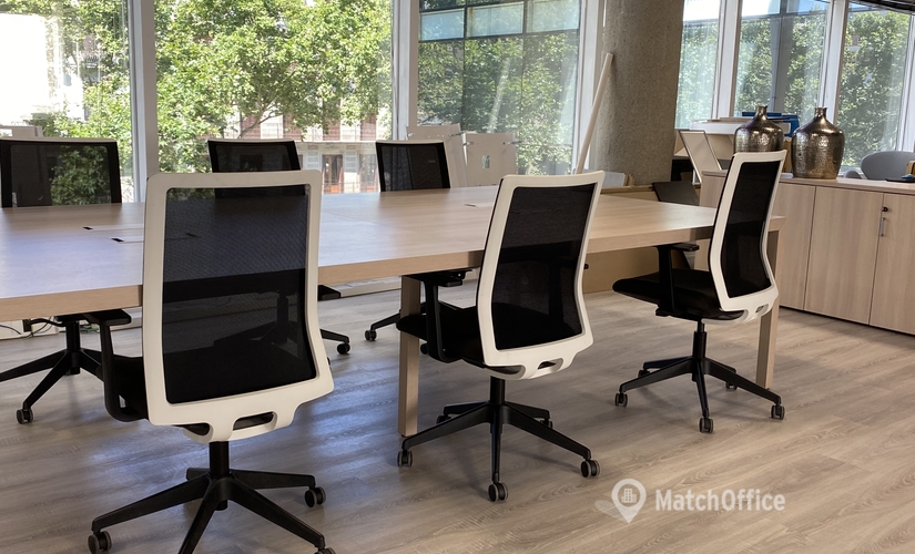 Oficina comercial confortable en alquiler en Ciutat Vella 280 m², La Rambla 88 - 1 | MatchOffice