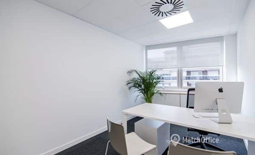 Micentro de negocio disponible para alquilar en Gràcia 40 m², Ronda del General Mitre 126 - 0 | MatchOffice.es