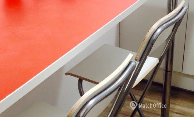 Parque empresarial en alquiler en Eixample 12 m², Carrer de Rocafort 240 - 4 | MatchOffice
