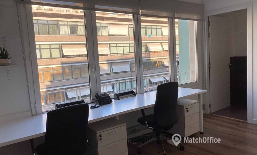 Oficina comercial flexible disponible para alquilar en Eixample 18 m², Via Augusta 29 - 1 | MatchOffice