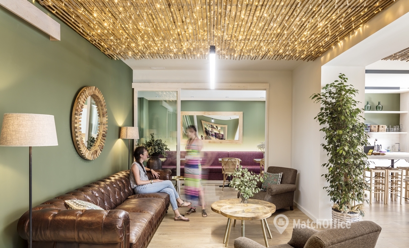 Observe oficinas compartidas en Ciutat Vella 1475 m², Ronda de Sant Pere 16 - 1 | MatchOffice.es