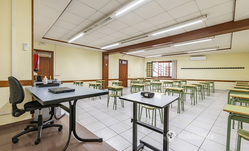 Espacio de oficina confortable en alquiler en Tarragona 50 m², Via de l'Imperi Romà 11 - 4 | MatchOffice