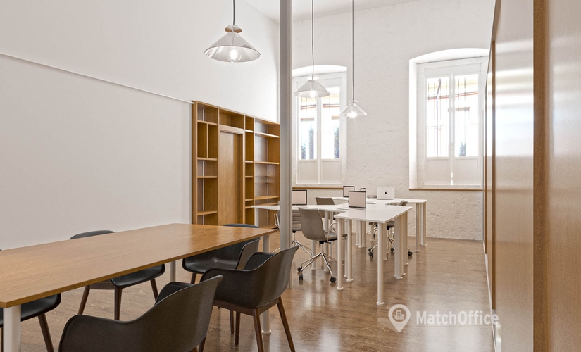 Reserve sala de reuniones fiable en Sevilla 40 m², Pasaje Mallol - 1 | MatchOffice.es