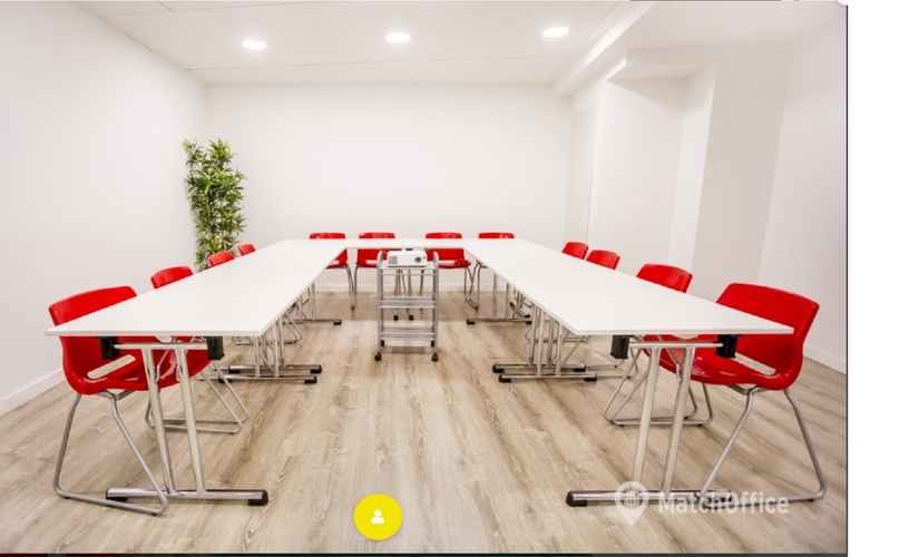 Elija sala de reuniones acogedora en Madrid Chamberi 120 m², Plaza de José Moreno Villa 2 - 2 | MatchOffice.es