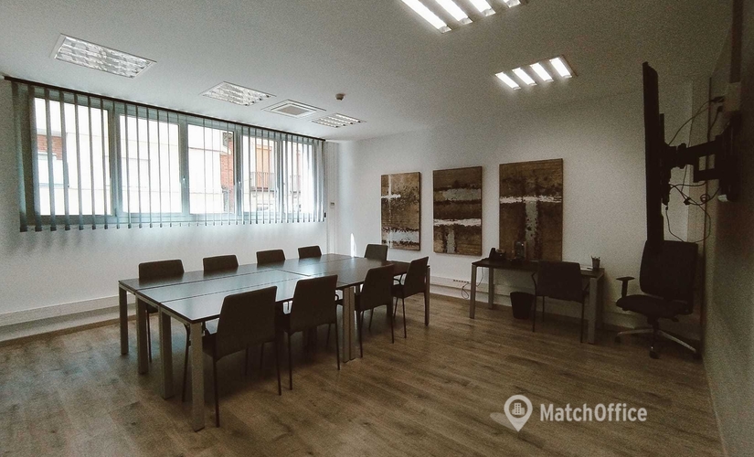 Alquile sala de conferencias equipada en Gràcia 15 m², Carrer de Gomis 34 - 3 | MatchOffice