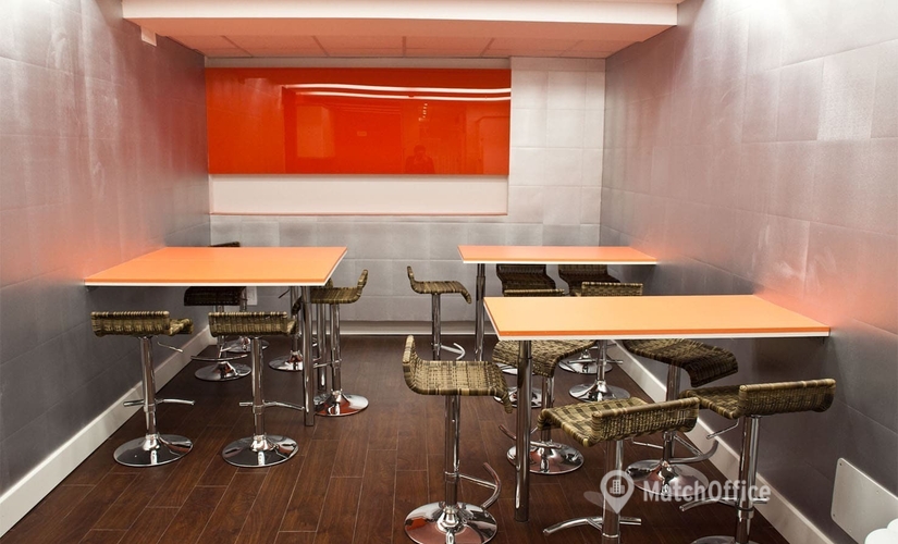 120 m² Coworking in Madrid Tetuán, Avenida de Brasil 29 (28020) - 2 | MatchOffice.com