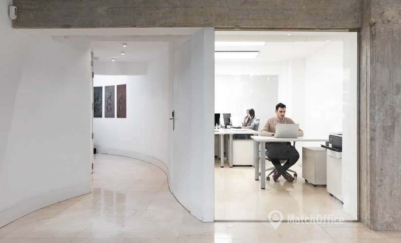50 m² Shared workspace  in Madrid Tetuán, Calle de Edgar Neville 6 (28020) - 2 | MatchOffice.com