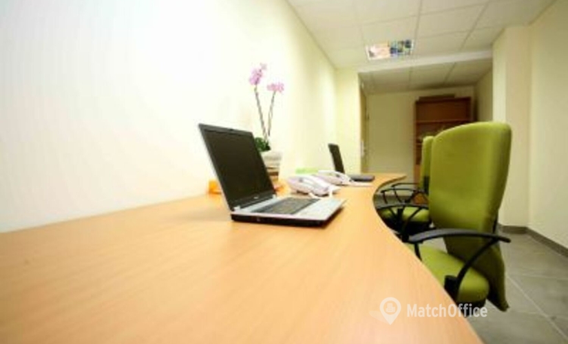 Micentro de negocio disponible para alquilar en Castelló 30 m², Carrer del Degà Martí - 3 | MatchOffice