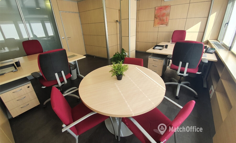 Alquile sala de conferencias acogedora en Madrid Centro 34 m², Calle de Velázquez 157 - 4 | MatchOffice.es