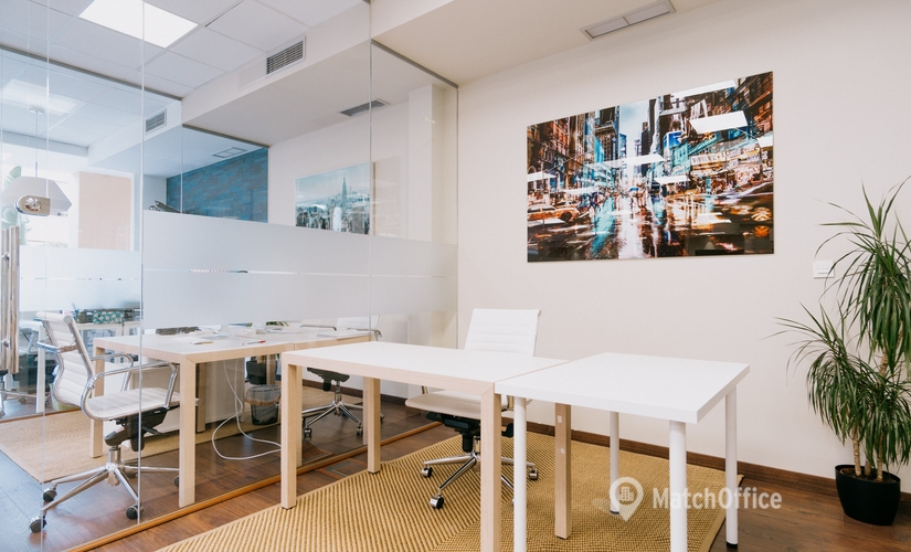 500 m² Shared workspace  in Marbella, Calle Agua Marina 18 (29670) - 1 | MatchOffice.com