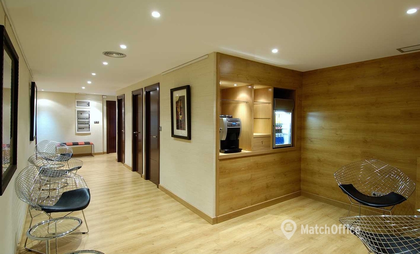 Reserve sala de conferencias equipada en Zaragoza 30 m², Paseo de la Independencia 22 - 1 | MatchOffice.es