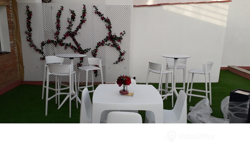 Reserve sala de reuniones equipada en Zaragoza 60 m², Paseo de la Independencia 22 - 0 | MatchOffice