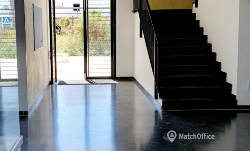 Alquile nuestra oficina virtual funcional en Sevilla, Avenida Montequinto - 1 | MatchOffice.es