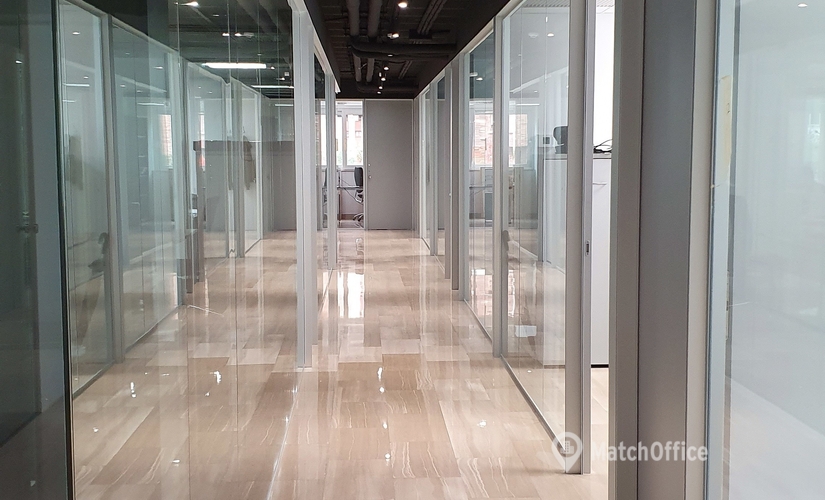 Coopere con nuestra direccion virtual funcional en Pamplona, Calle de Arcadio María Larraona 1 - 3 | MatchOffice.es