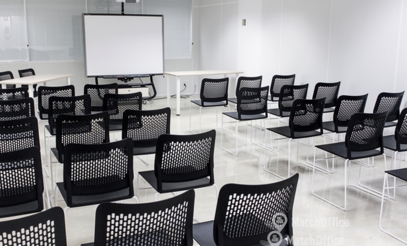 150 m² Coworking in Madrid Chamberi, Glorieta de Quevedo 9 (28015) - 2 | MatchOffice.com