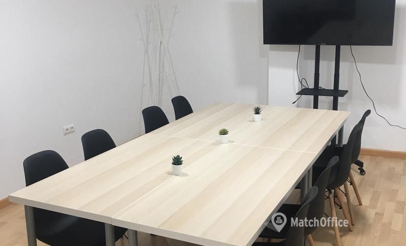 Observe oficinas compartidas en Jaén 70 m², C. Muñoz Garnica - 2 | MatchOffice