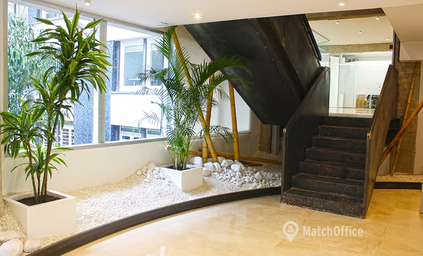 300 m² Meeting room in Madrid Centro, Calle de Edgar Neville 6 (28020) - 1 | MatchOffice
