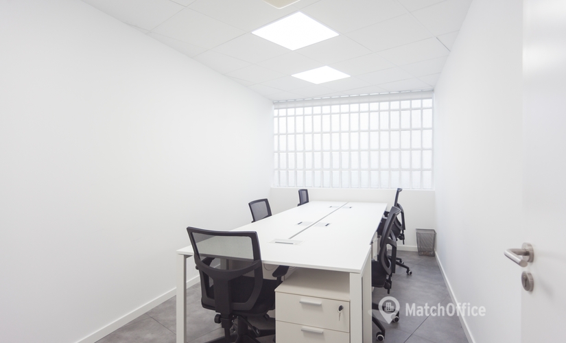 Observe oficinas de coworking en Madrid Tetuán 300 m², Calle de Bravo Murillo - 2 | MatchOffice