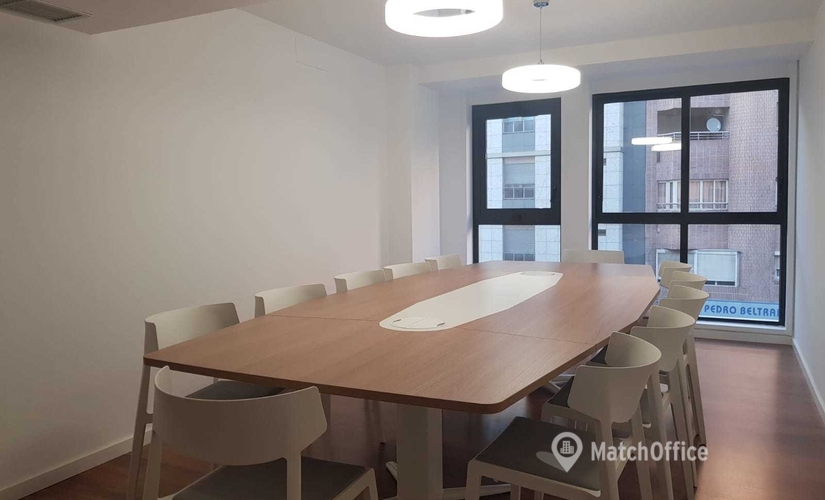 250 m² Shared office  in Alicante, Avenida Maisonnav 41 (03003) - 2 | MatchOffice.com