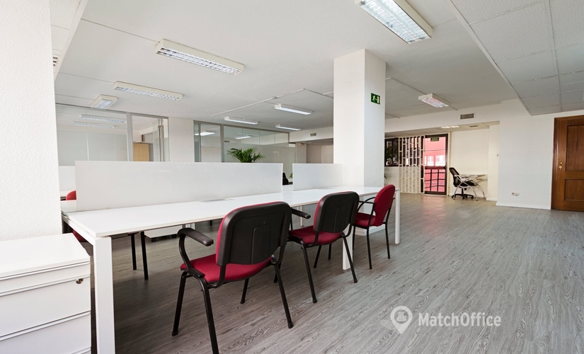 35 m² Conference room in Madrid Centro, Calle de Jacometrezo 15 (28013) - 2 | MatchOffice.com