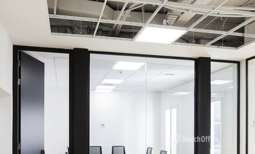 Observe oficinas compartidas en Madrid Centro 70 m², Carrera de San Jerónimo 17 - 4 | MatchOffice.es
