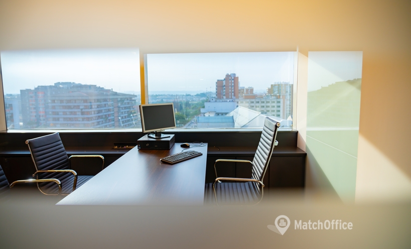 Únase a nuestra direccion virtual en Sevilla, Avenida Eduardo Dato - 18 | MatchOffice.es