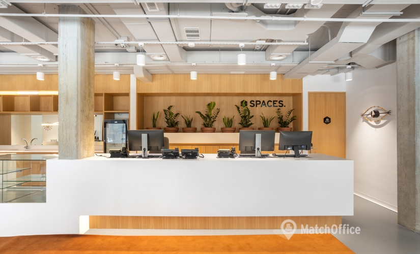 Parque empresarial en alquiler en Sant Martí 300 m², Passatge Mas de Roda 6-14 - 1 | MatchOffice.es
